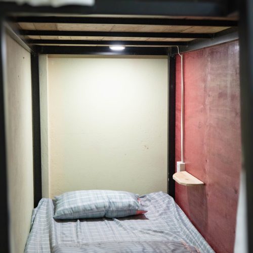 Single Bed in Mixed Dormitory Room