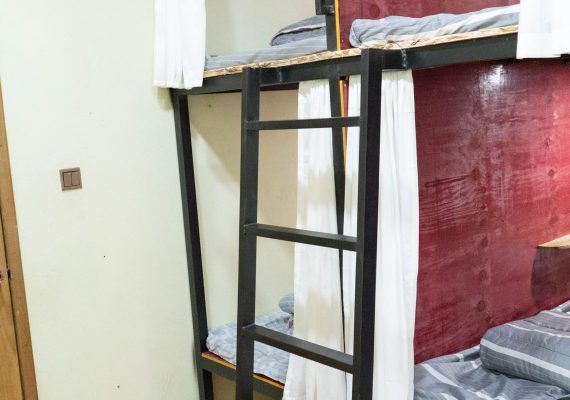 Single Bed in Mixed Dormitory Room