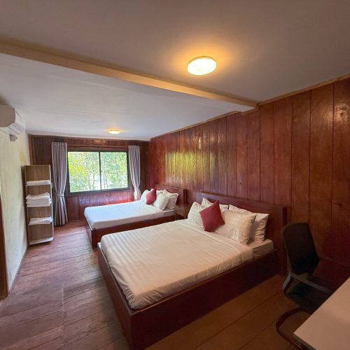 Family Room with Mountain View