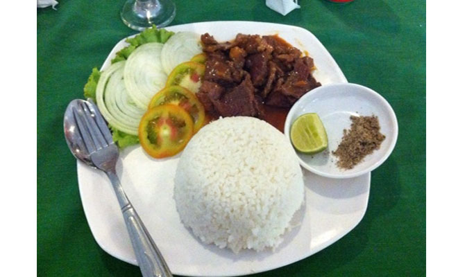 Lok Lak Beef serve with steamed rice