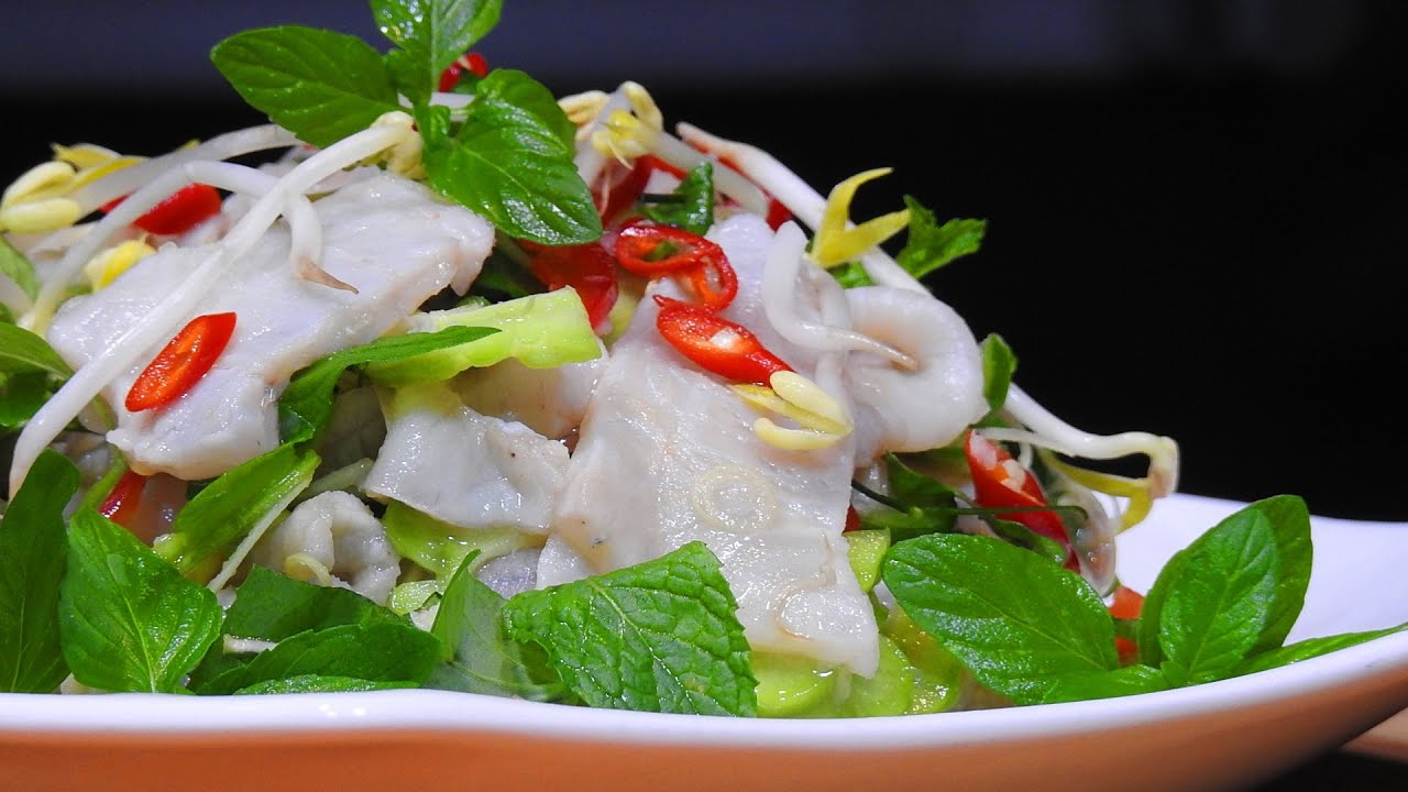 Fish Salad Cambodia | ភ្លាត្រី